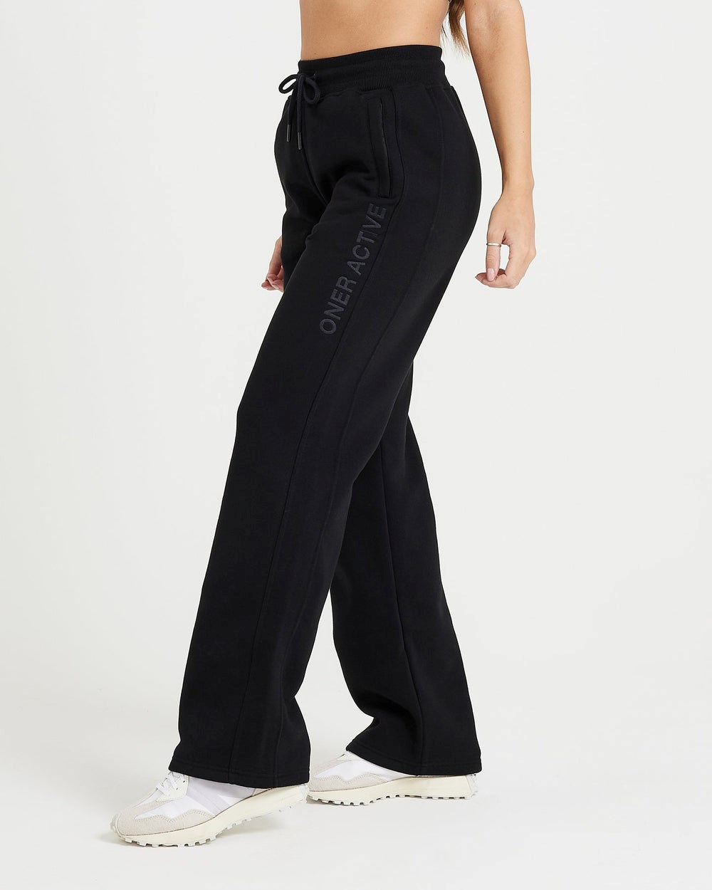 Black Oner Active Classic Lounge Straight Leg Jogger | 3542OZFRT