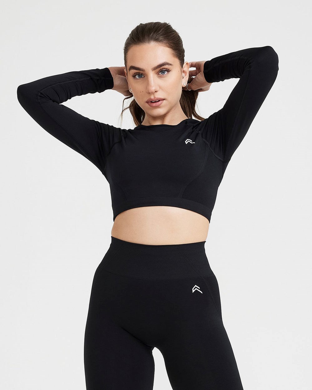 Black Oner Active Effortless Seamless Long Sleeve Crop Top | 0237PVKXA