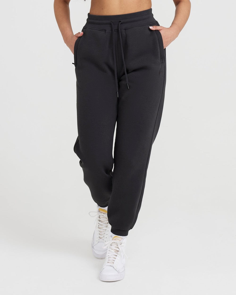 Coal Oner Active Classic Jogger | 5823WHJGO