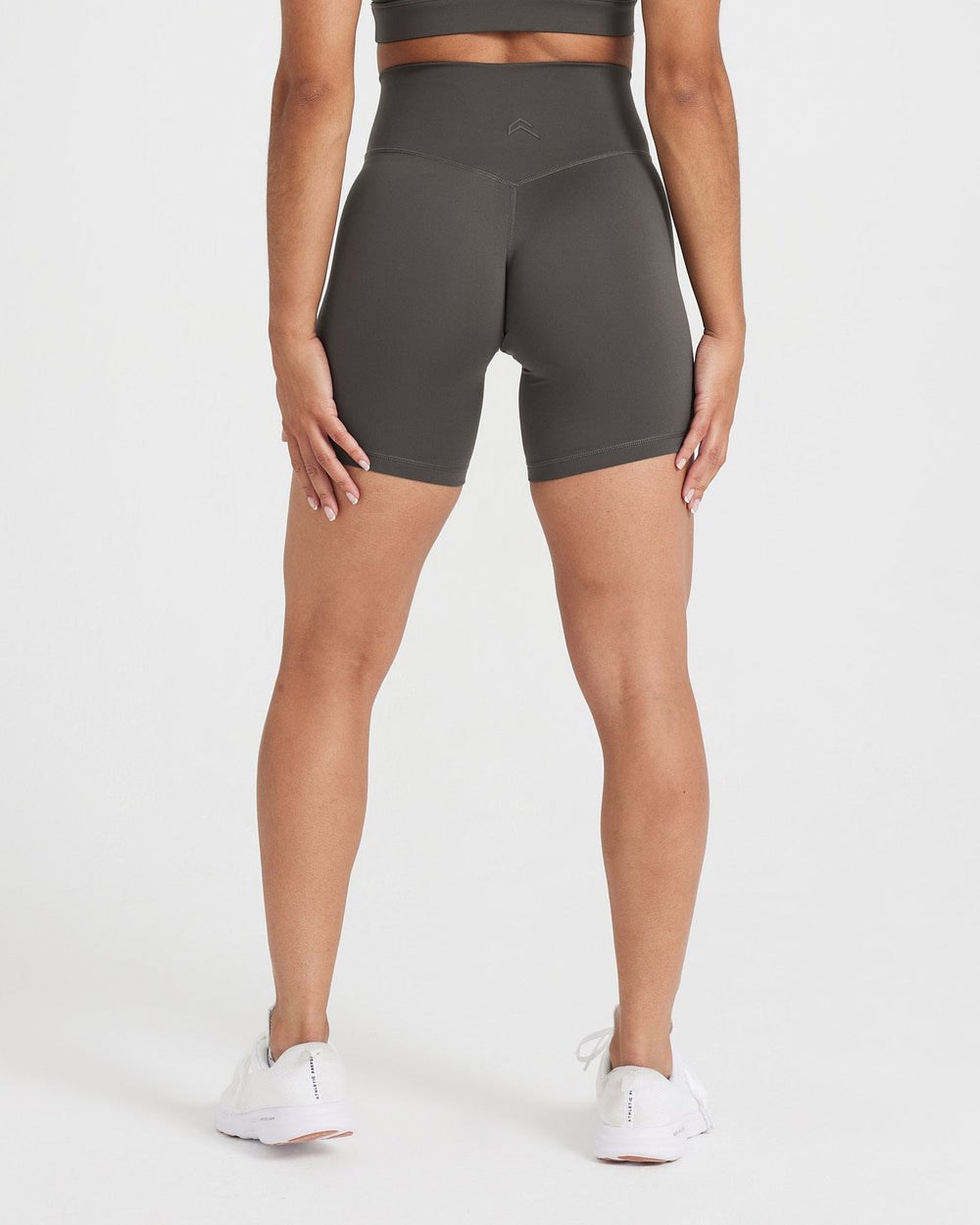 Deep Taupe Oner Active Timeless Shorts | 6510AIJWU