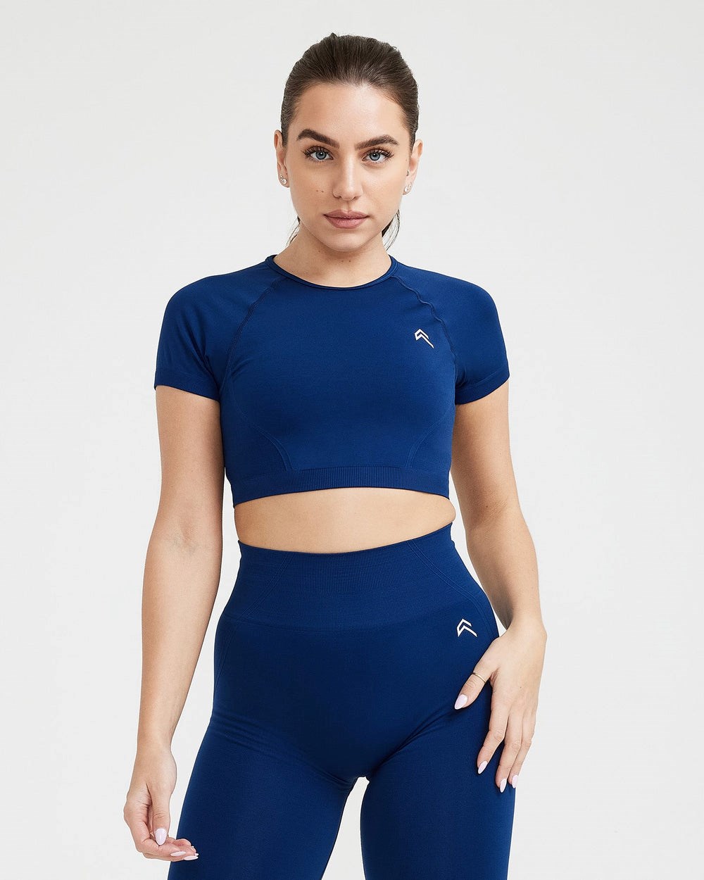 Midnight Oner Active Effortless Seamless Short Sleeve Crop Top | 1589RGCDS