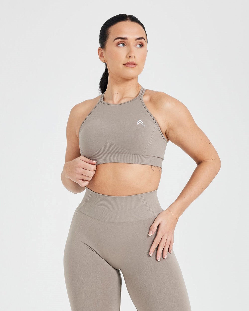 Minky Oner Active Effortless Seamless High Neck Bralette | 2871BAVLX