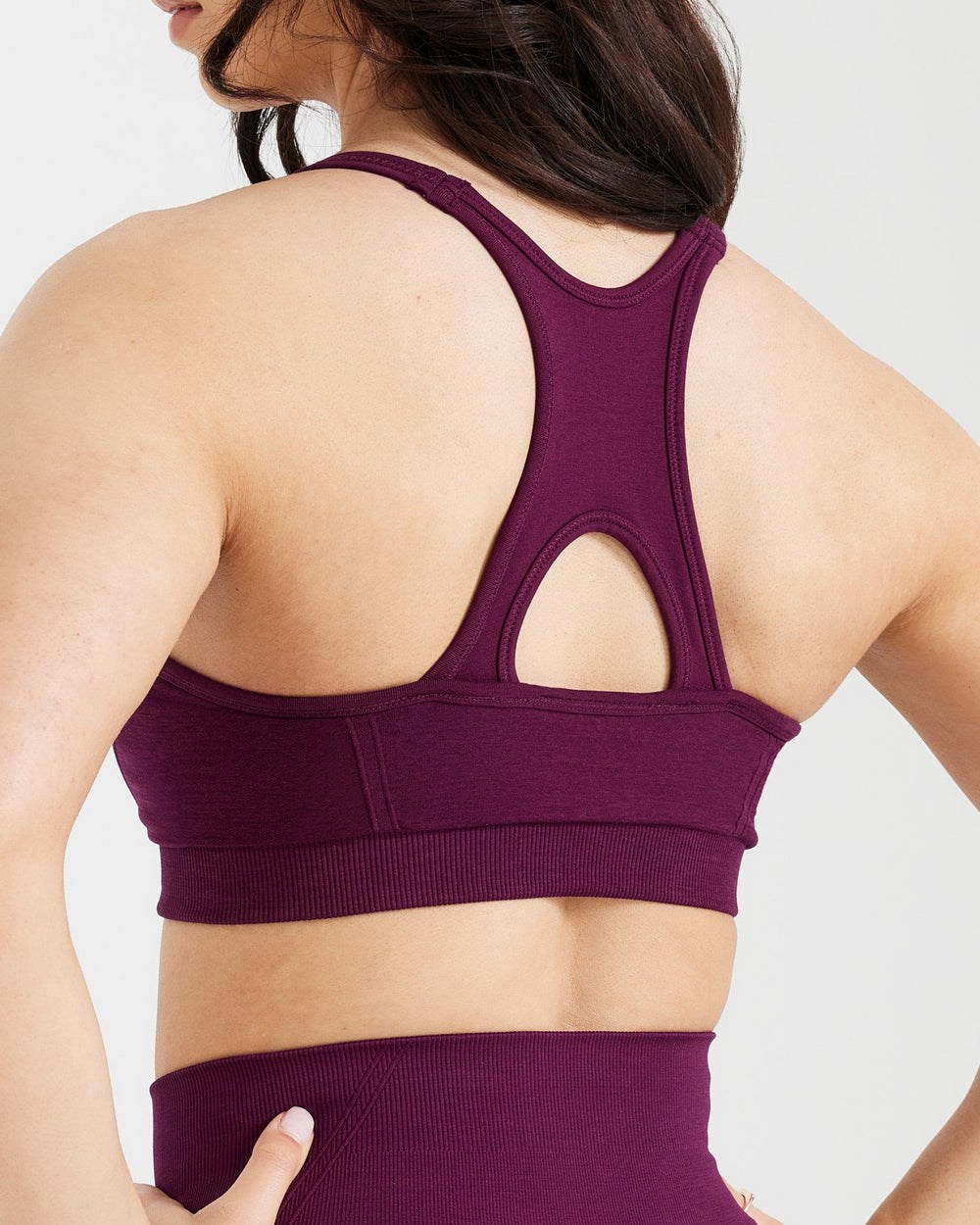 Ripe Fig Oner Active Effortless Seamless High Neck Bralette | 4591SHRPG