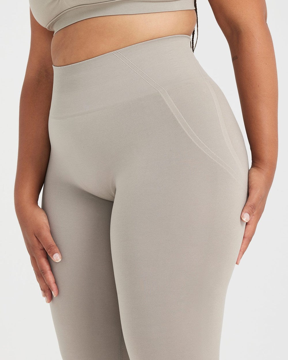 Warm Sand Oner Active Effortless Seamless Leggings | 3406CRAYE