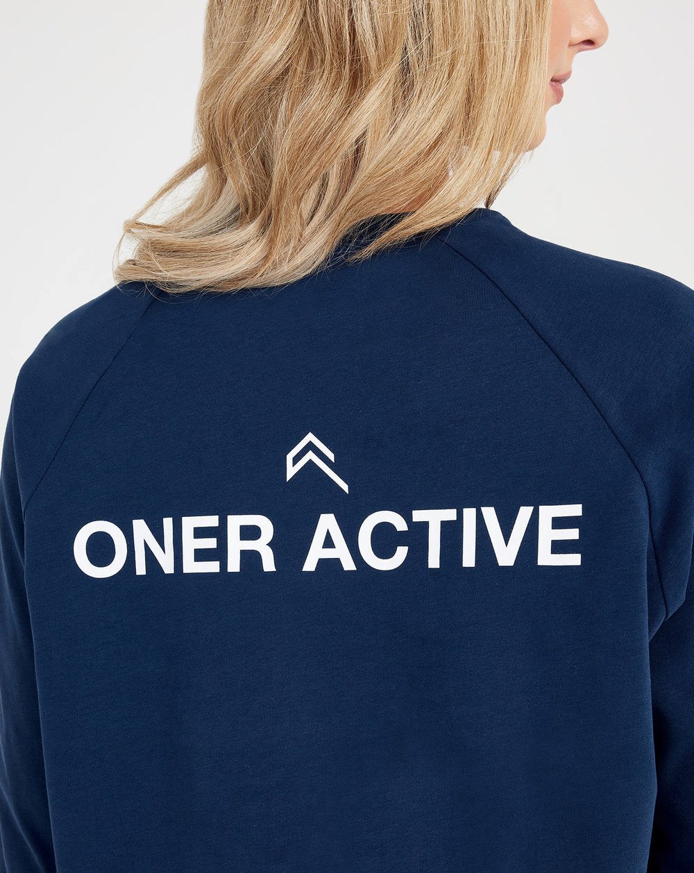 Washed Midnight Oner Active Graphic Oversized Long Sleeve Tee | 4218WJXPU