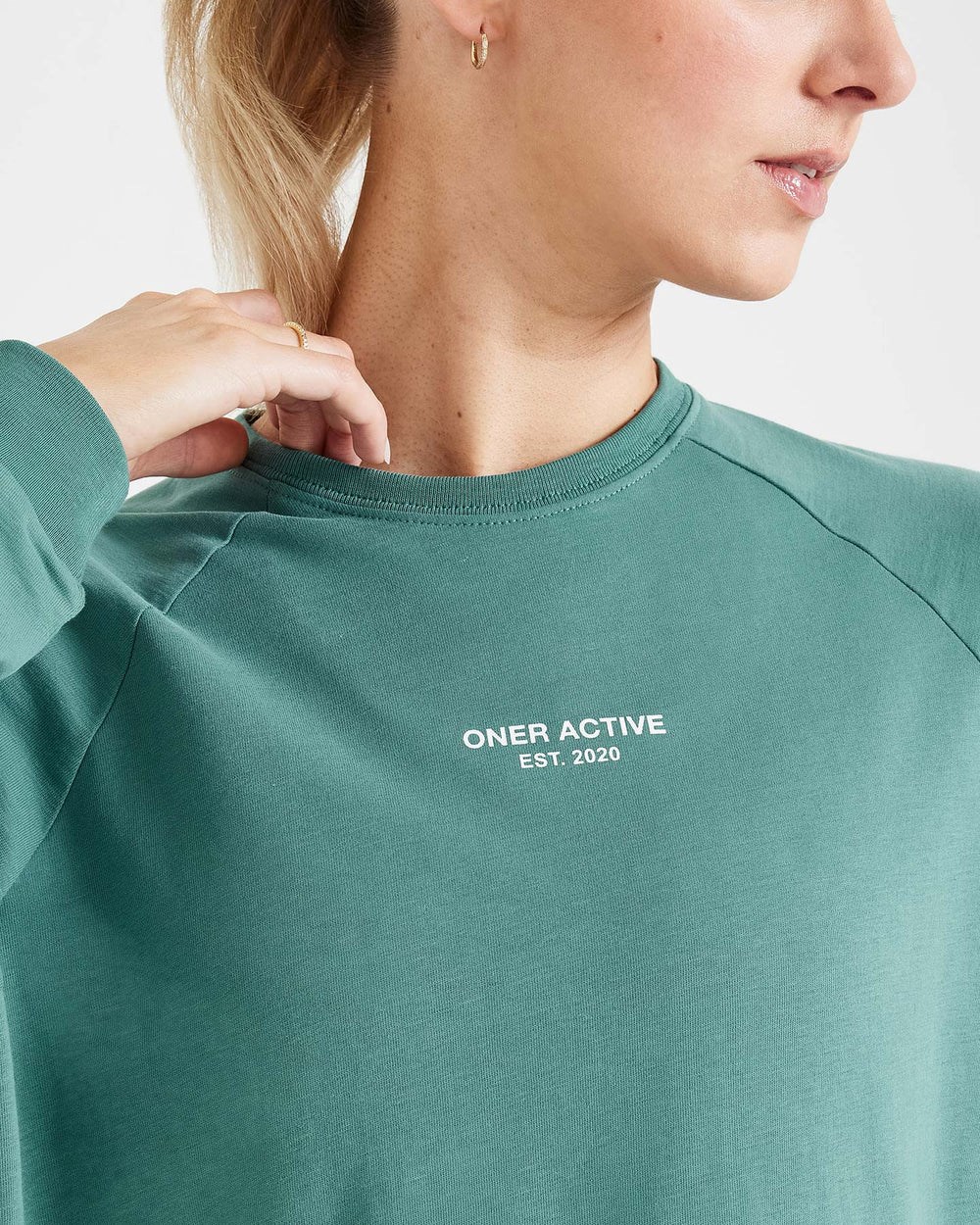 Washed Mineral Green Oner Active Graphic Oversized Long Sleeve Tee | 0431IOWDS