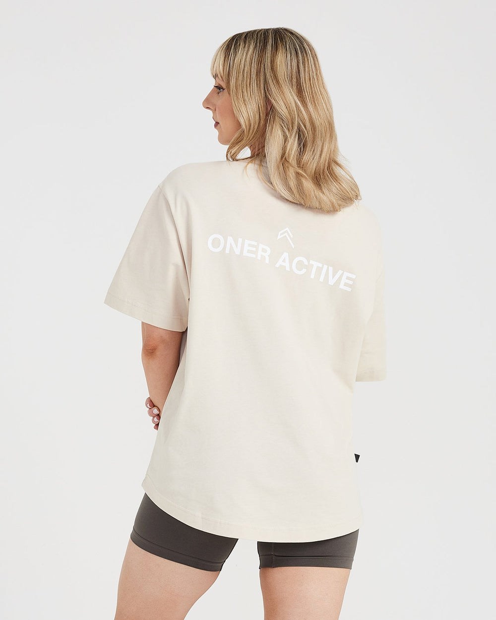 Washed Sand Oner Active Graphic Oversized Short Sleeve Tee | 1346RYWPK