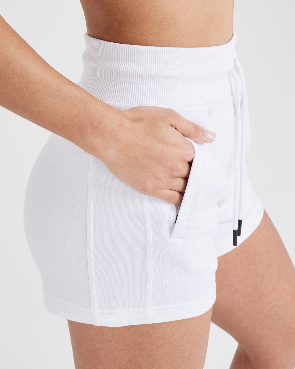 White Oner Active Classic Lounge Lightweight Shorts | 1296KUPHN