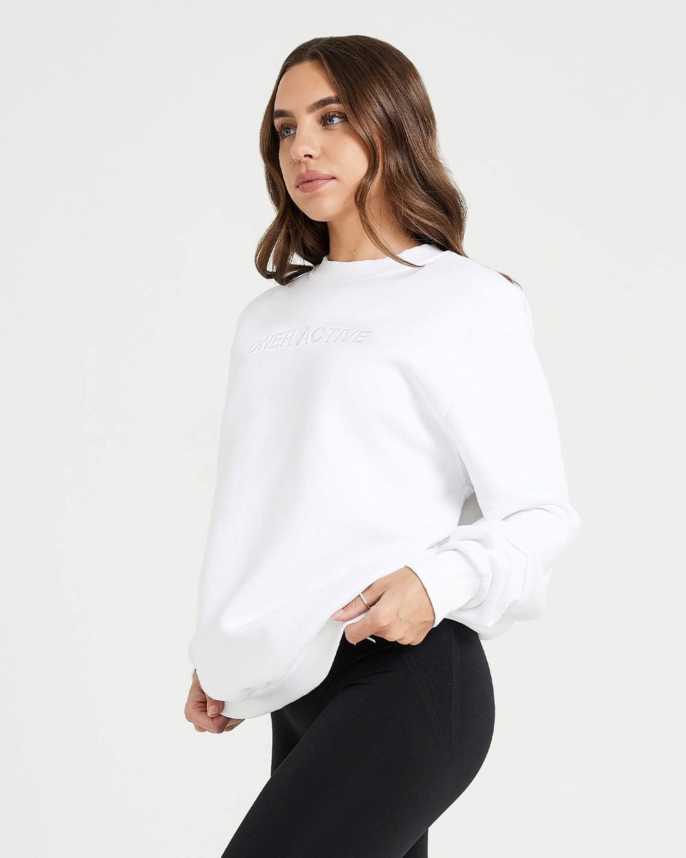 White Oner Active Classic Lounge Oversized Crew Neck | 3205QLKEV