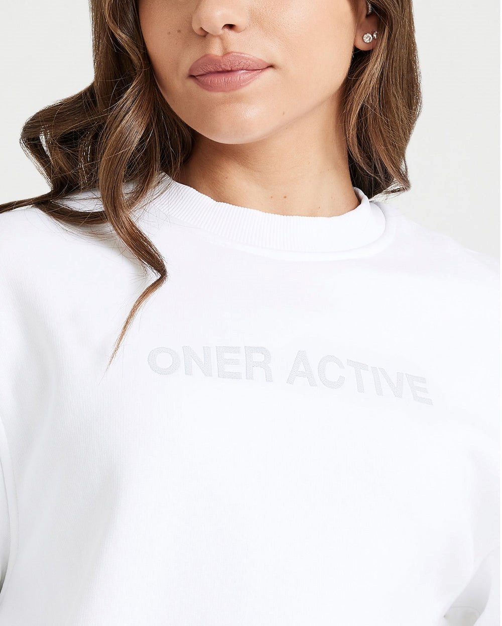 White Oner Active Classic Lounge Oversized Crew Neck | 3205QLKEV