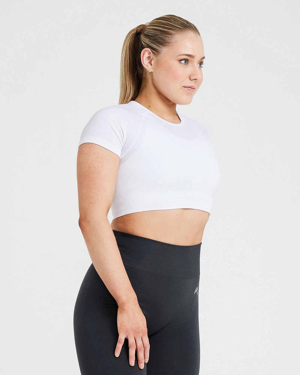 White Oner Active Classic Seamless 2.0 Short Sleeve Crop Top | 6718ARXUL