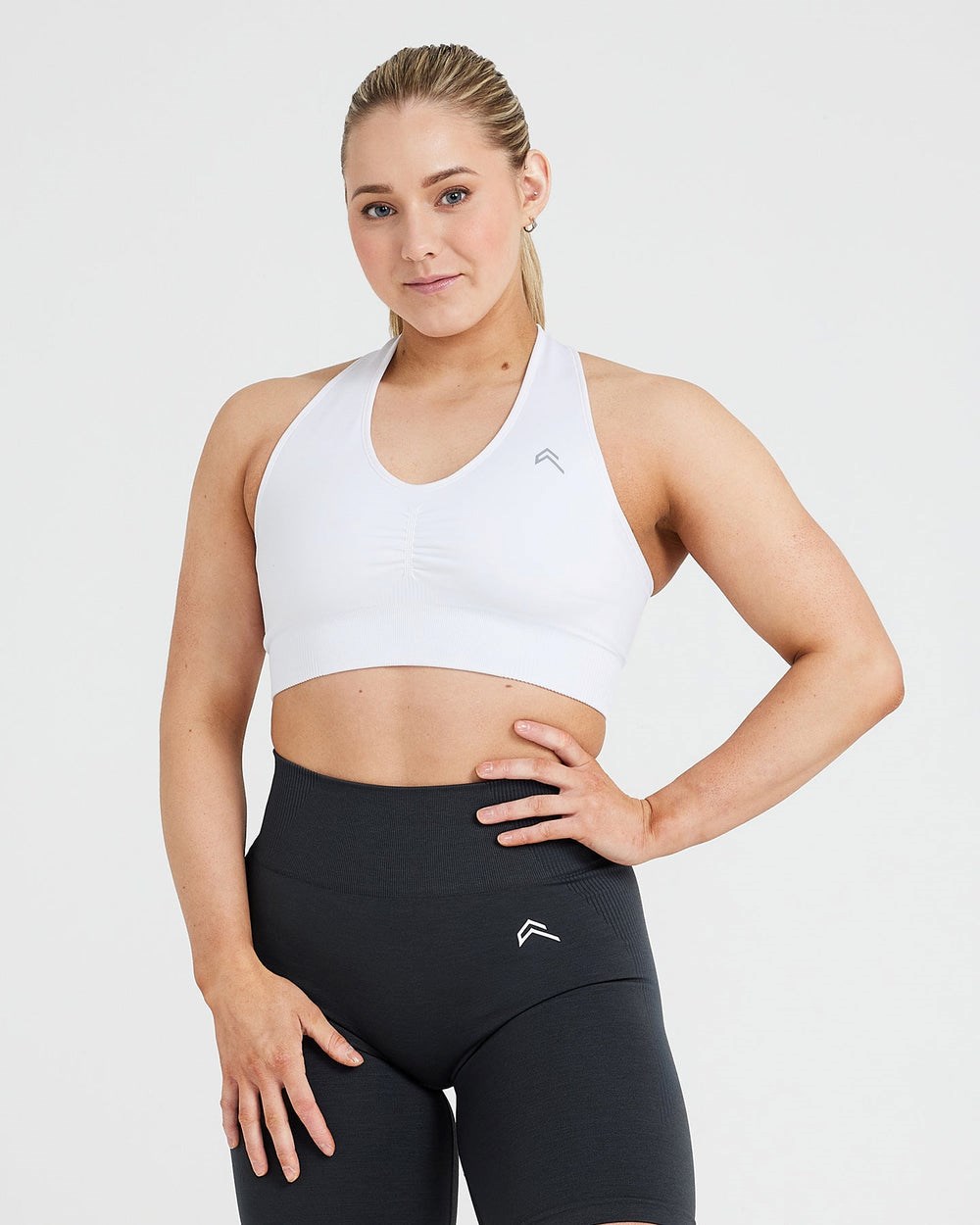 White Oner Active Classic Seamless 2.0 V-Neck Bralette | 1632KWPYC