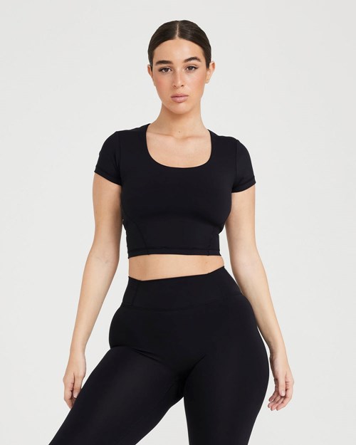 Black Oner Active Timeless Crop Short Sleeve Tee | 6324OZKBI