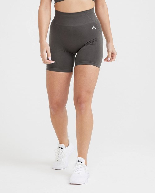 Deep Taupe Oner Active Effortless Seamless Shorts | 9345GRZWP