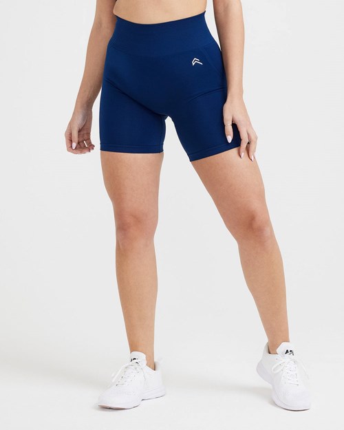 Midnight Oner Active Effortless Seamless Shorts | 7024ERWDA